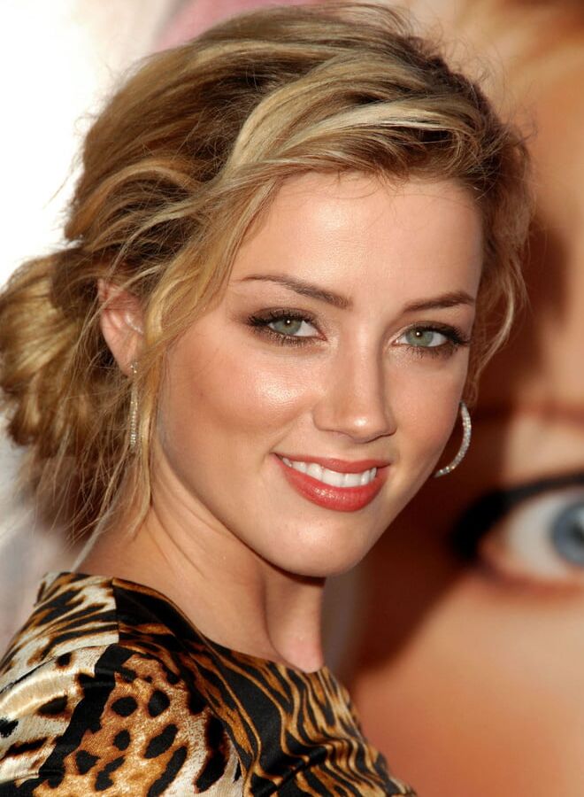Celebrity Hot - Amber Heard
