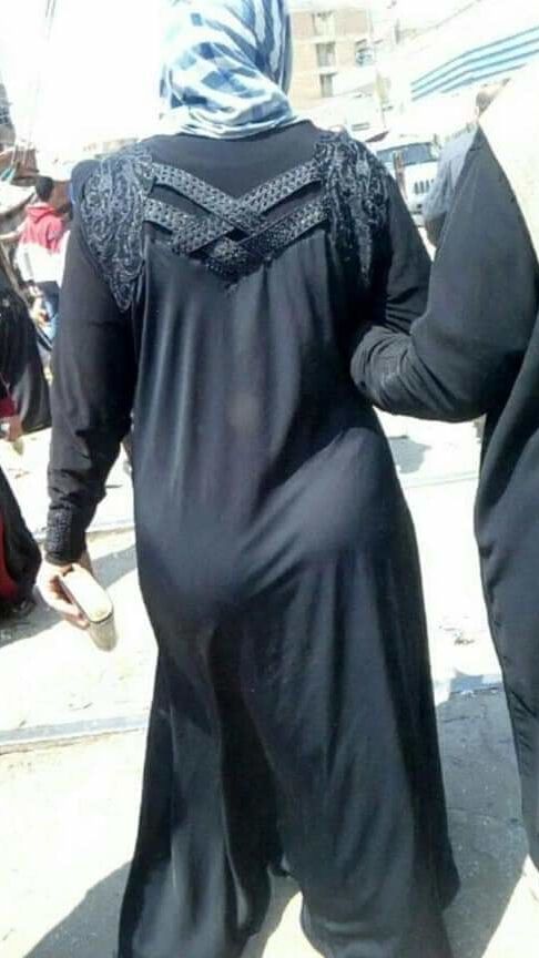 Beautiful Arabic Ass