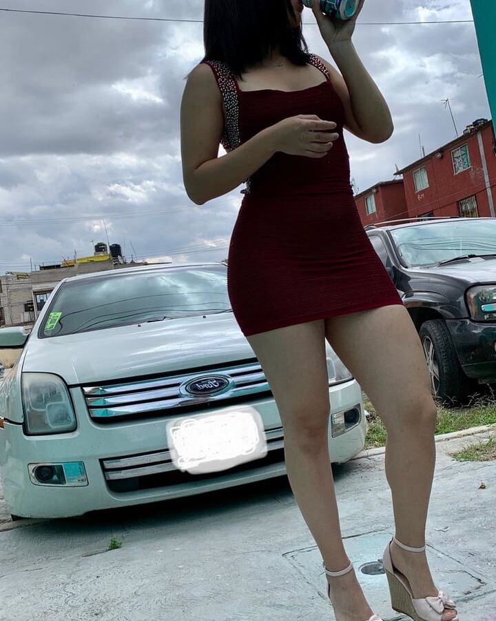 Latinas en Pantimedias