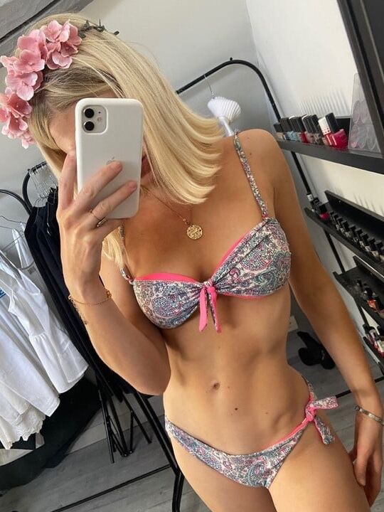 alexis