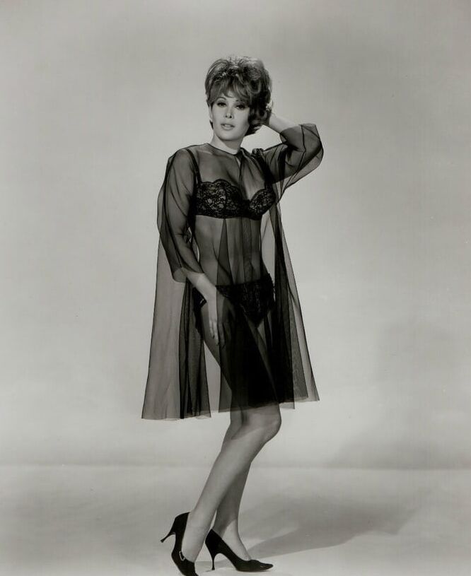 Jill St John
