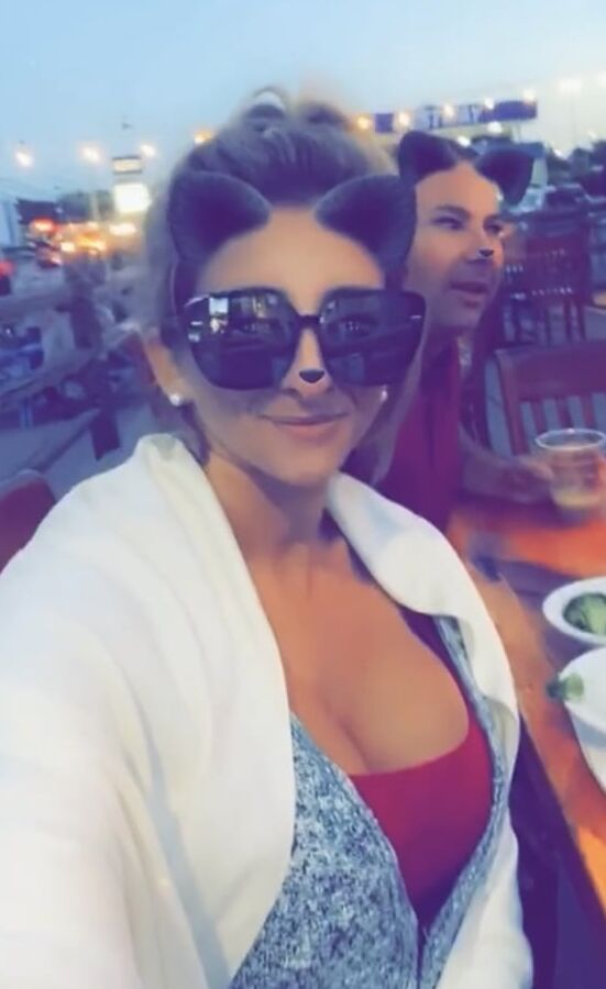 HOT Girl From Rhode Island Living In Florida