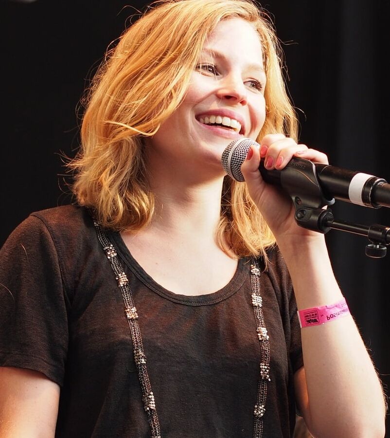 Anna Rossinelli (Eurovision Switzerland)