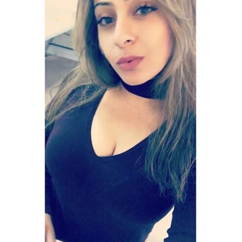Thick Indian Punjabi (non-nude)