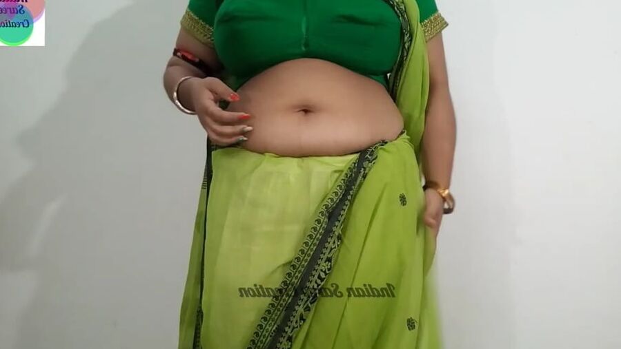 Saree navel
