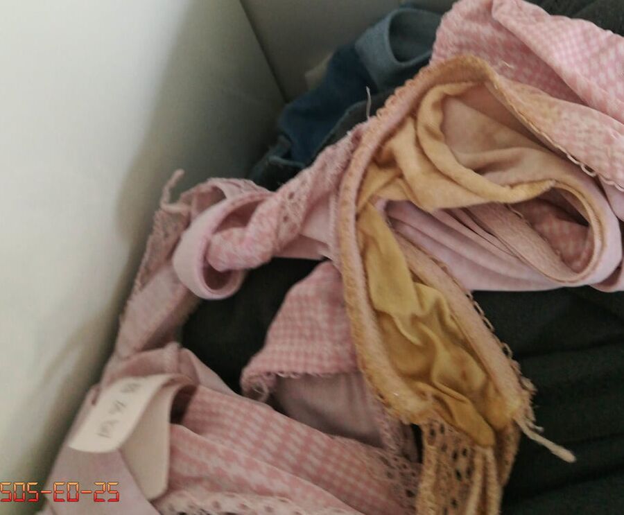 String de ma Femme du .. Tous Pisseux