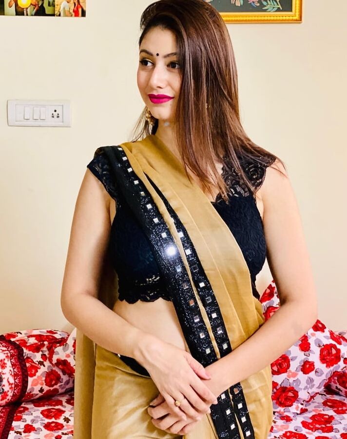 Sexy in Saree
