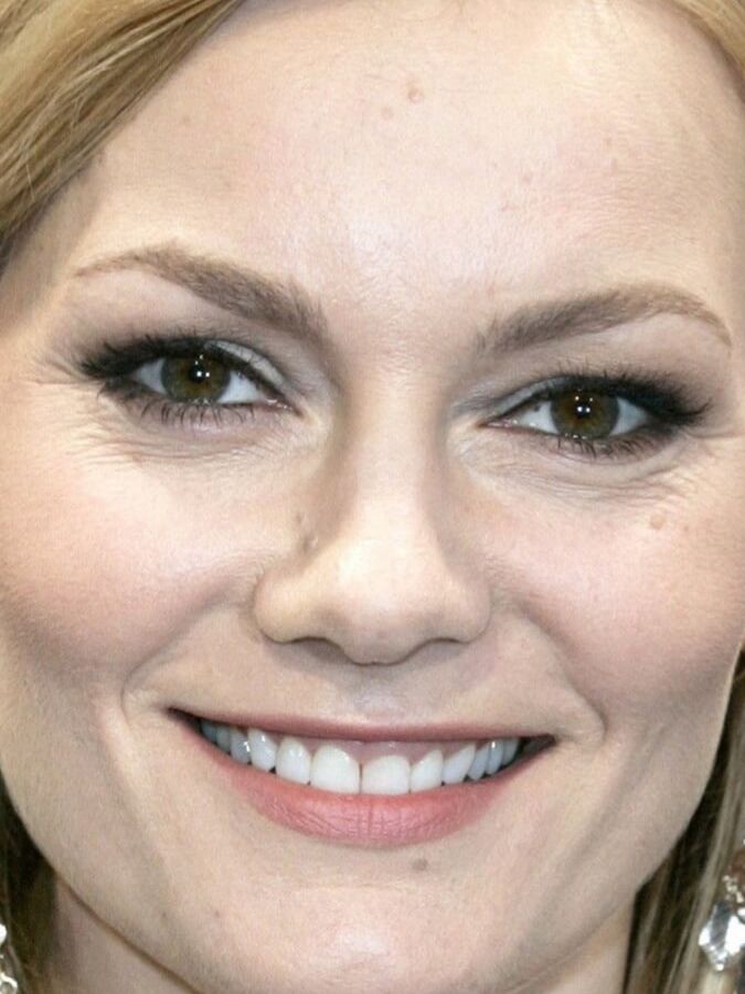 MARTINA HILL