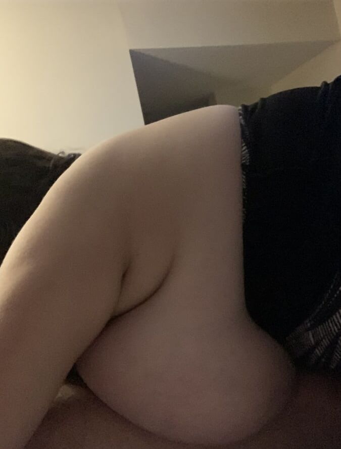 Huge Tit Huge Areola MILF