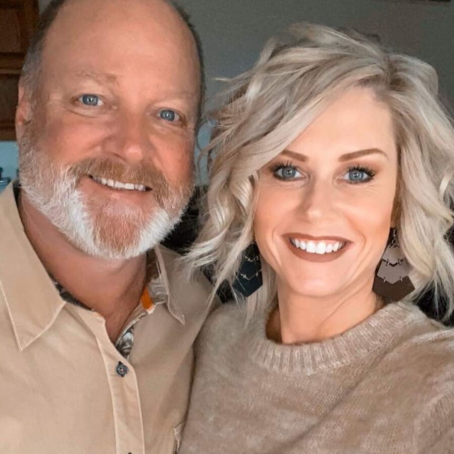 Gilf is back with a hot butt
