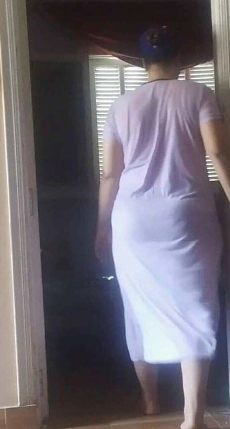 Beautiful Arabic Ass