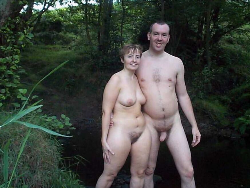 COUPLES NAKED