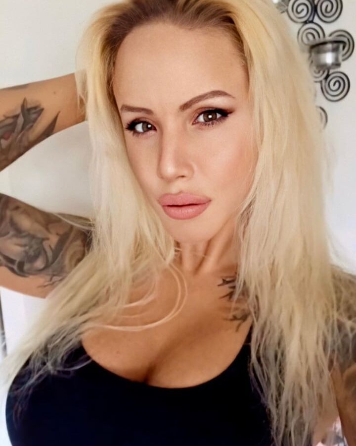 Serbian MILF Big Tits - Anastasia
