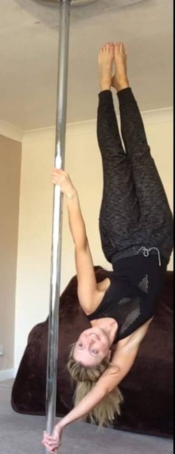 Pole dancer