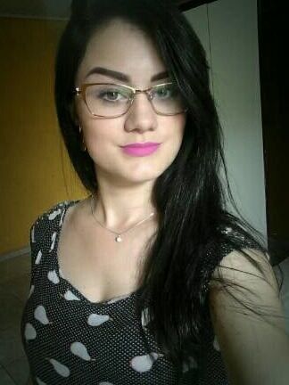 Ex-colega linda e gostosinha - Peitinhos gostosos