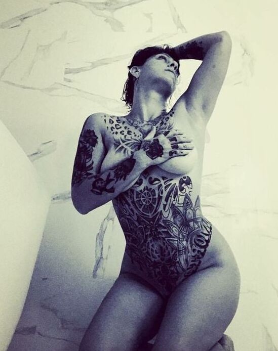Danielle Colby Nude Bath