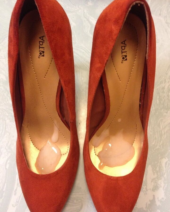 Cummed Highheels from Istagram