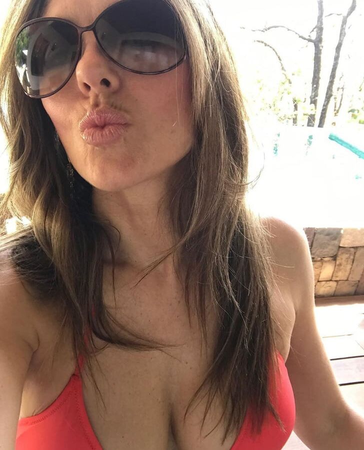 Todays Wank Target ...Elizabeth Hurley Makes Me Cum Again