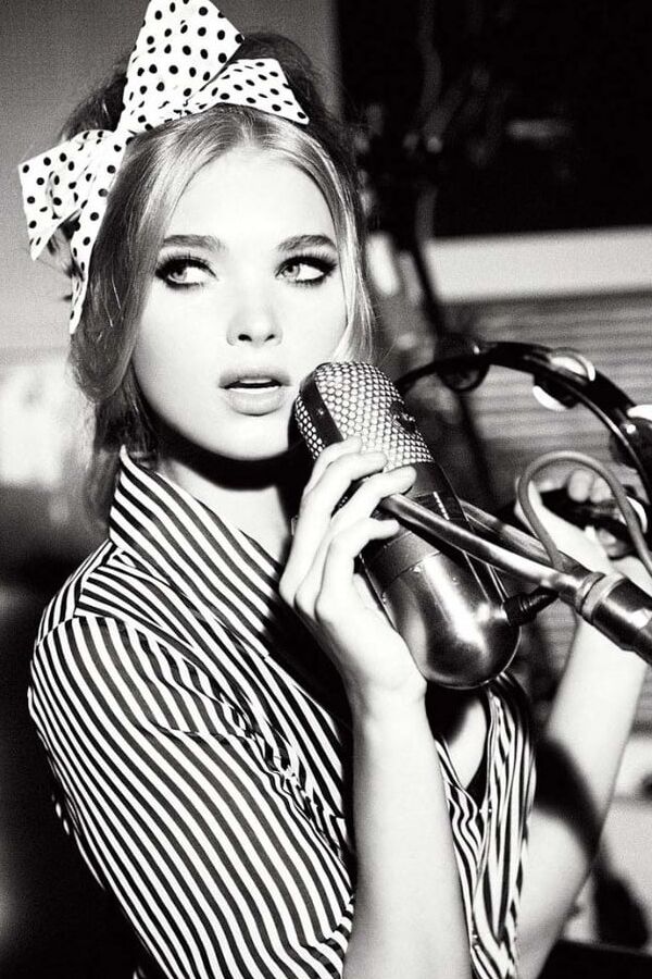 Celebrity Hot - Elsa Hosk