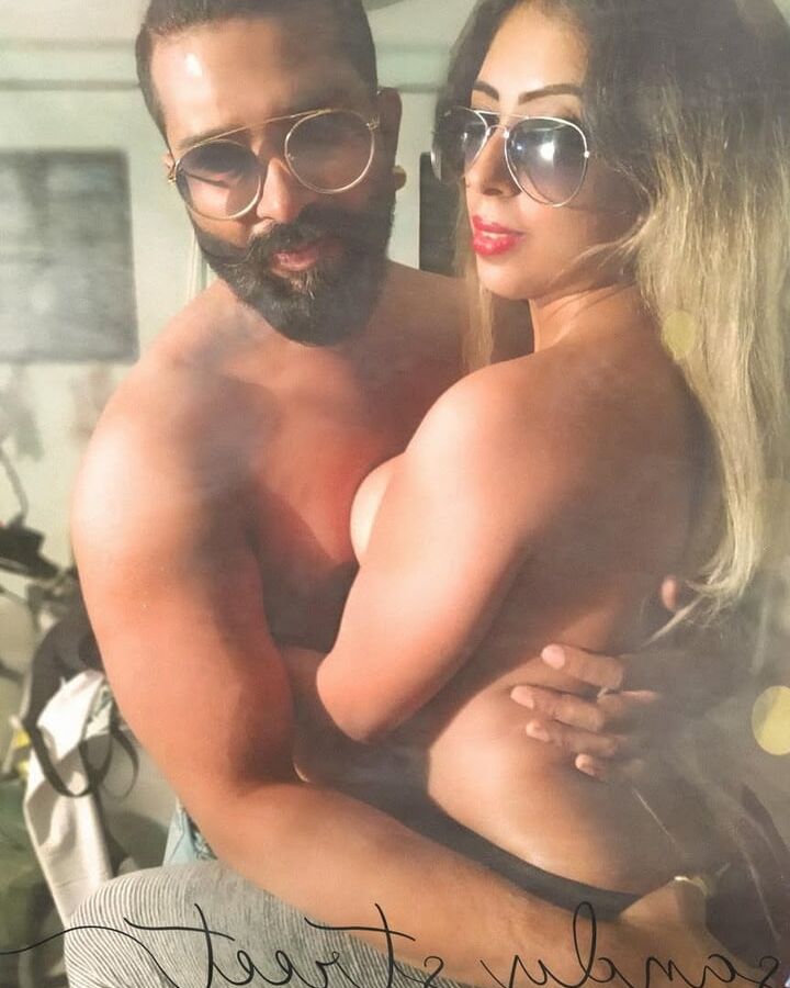 Xxx