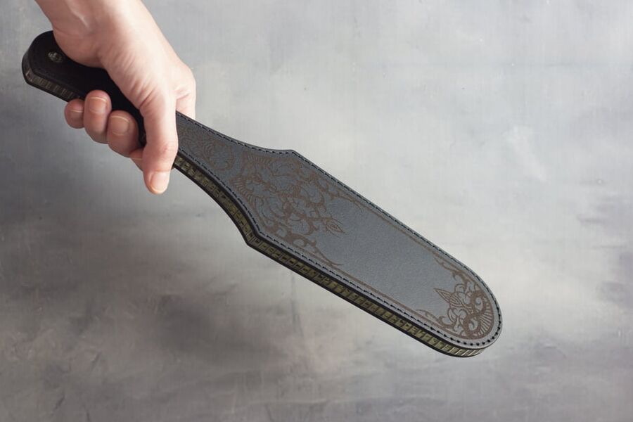 Hard Leather Paddle. The Glass Midrib