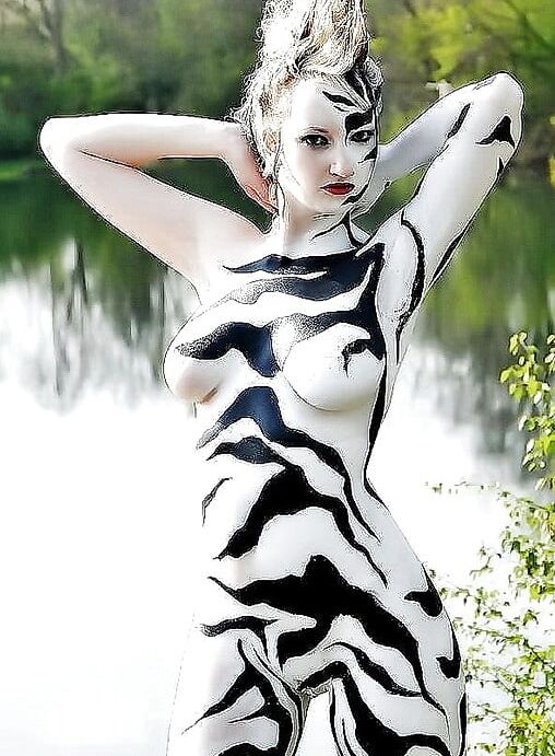 Bodypaint Sexy-Hot Nude Babes (Best-Of Compilation)_