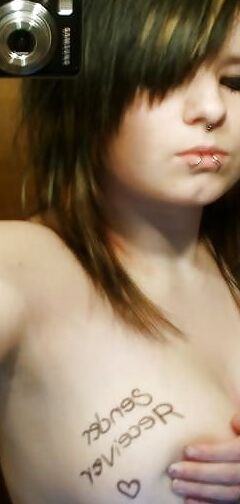 Gabbi S ()