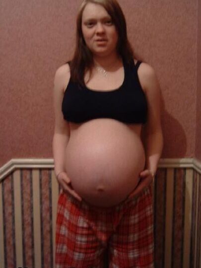 Alb. Posing Soft Pregnant