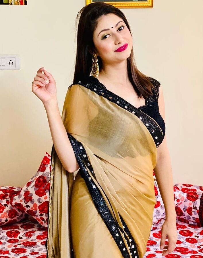 Sexy in Saree