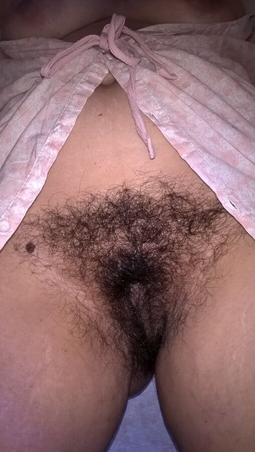 Hairy JoyTwoSex - Pink Nightdress