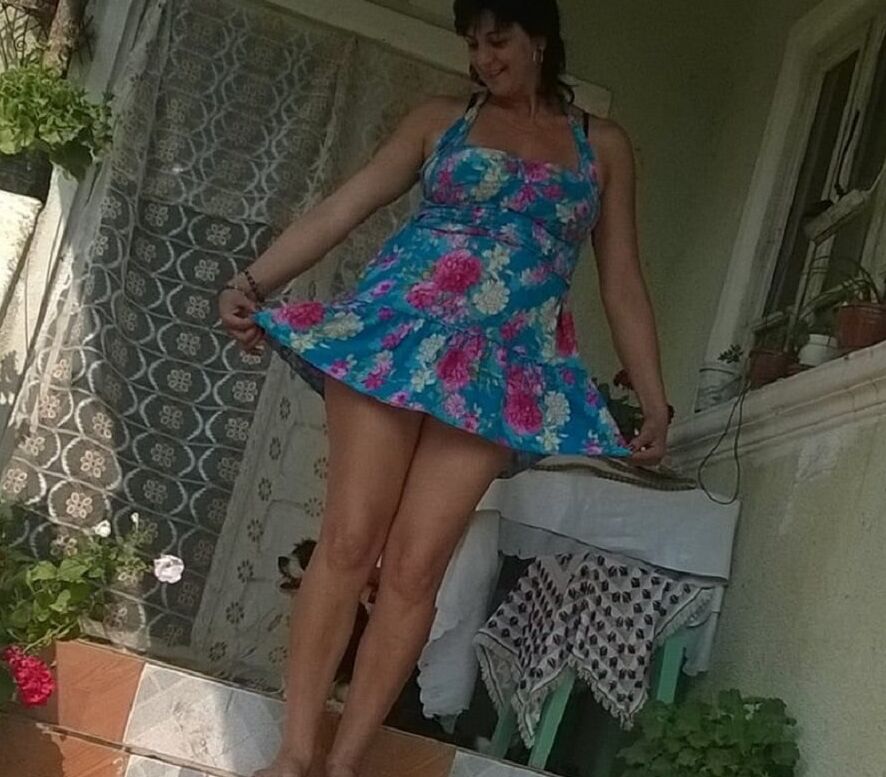 ROU ROMANIAN MILFS HORNY WALACHIAN MOM CUNT