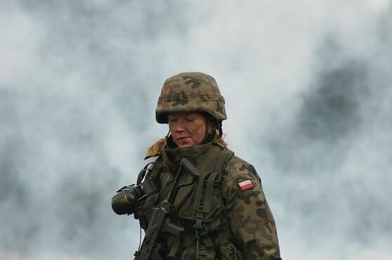 Polish women in uniform