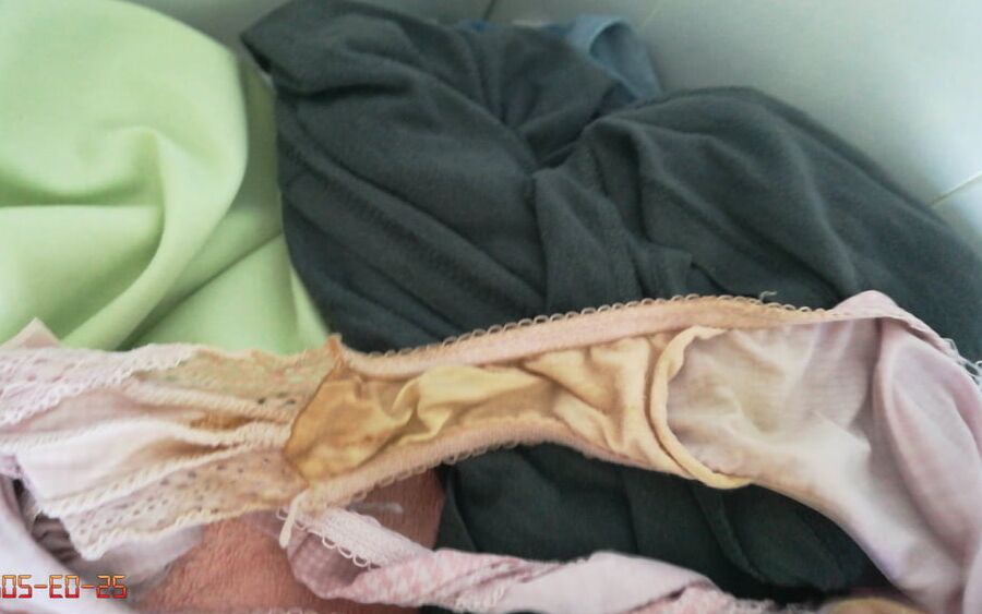 String de ma Femme du .. Tous Pisseux