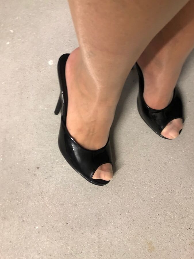 Nylonfeet III