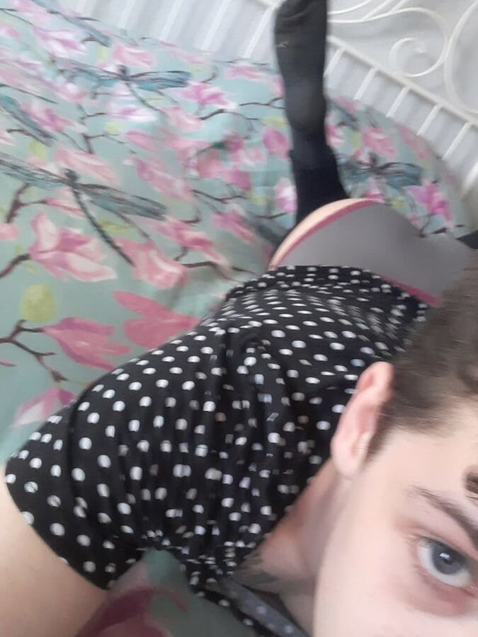 Some quick pictures while my girlfriend is gone