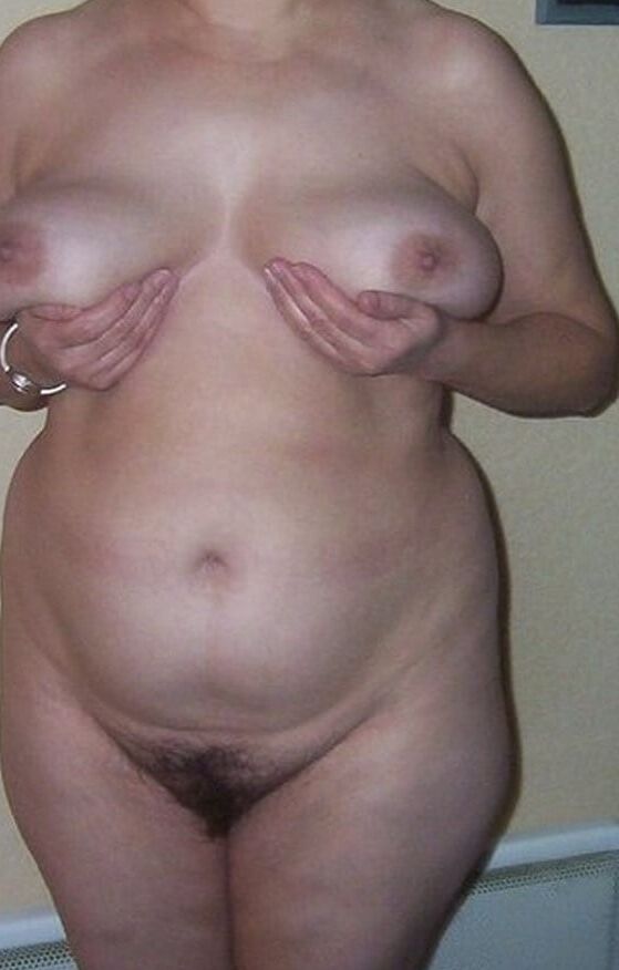 Matures and Grannies Full Frontal