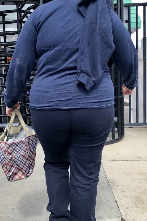 Thick Coworker!!
