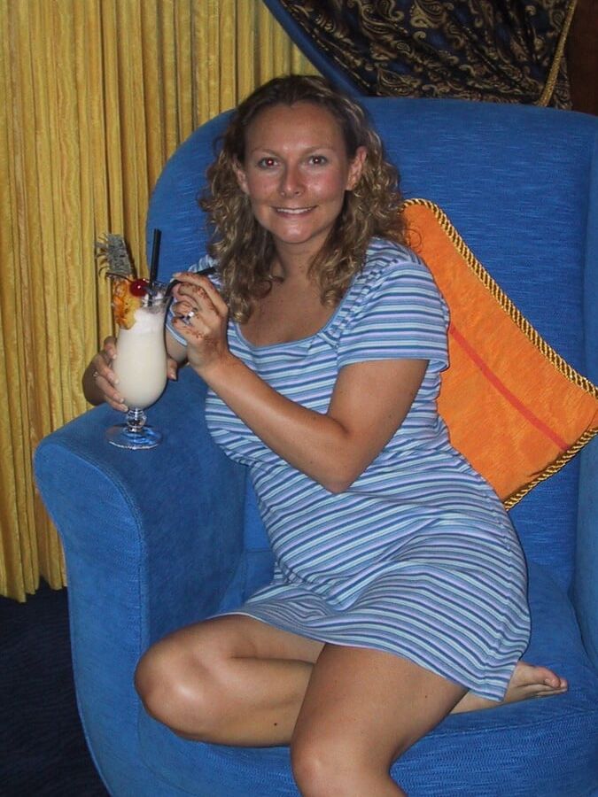 Curly milf show a bit