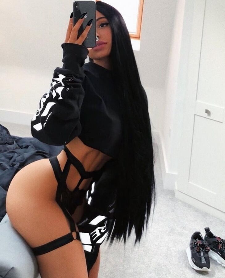 Gina Savage