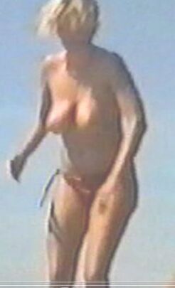 Big german tits on Danish beach