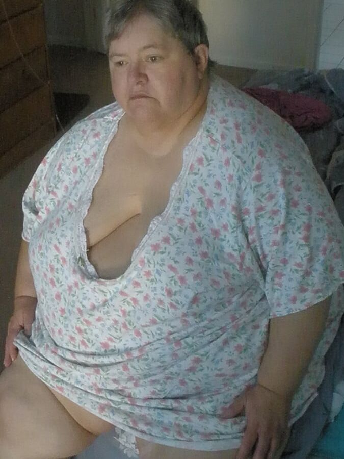 Bbw mix (Braless)