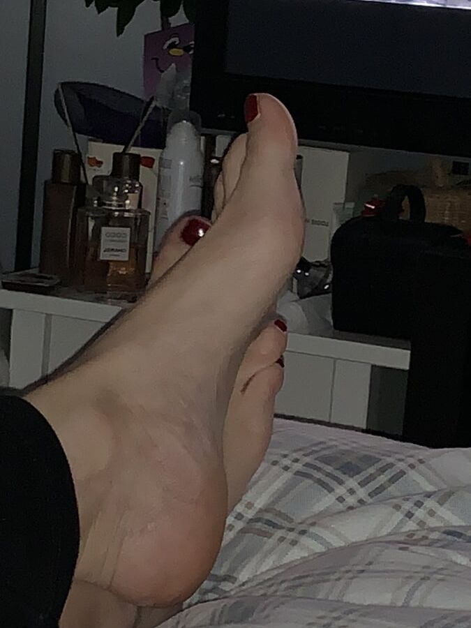Nylonfeet III