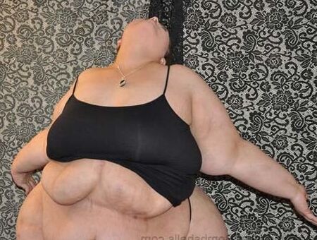 BBW &amp; SSBBW With Four Tits