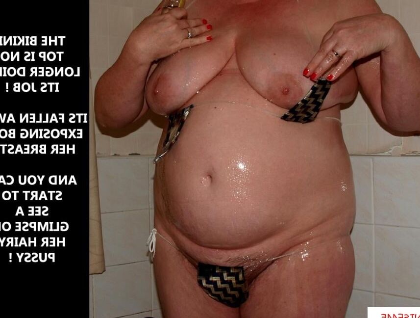 SHOCKING MICRO-BIKINI STRIPTEASE !