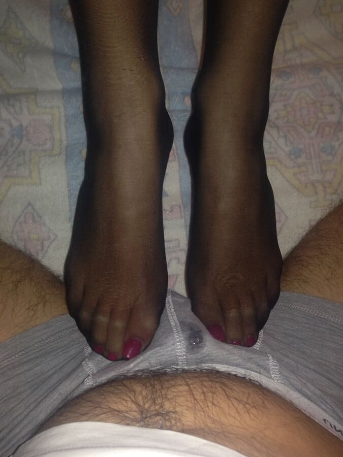 Stockings,pantyhose feet