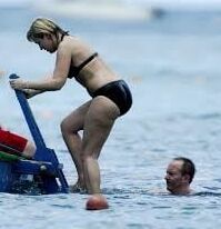 Nicki Chapman, Blonde British Celebrity, Presenter, NN
