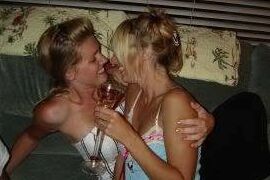 Bi Lesbo sapataum conga MxM