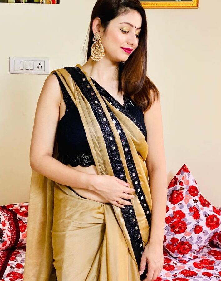Sexy in Saree