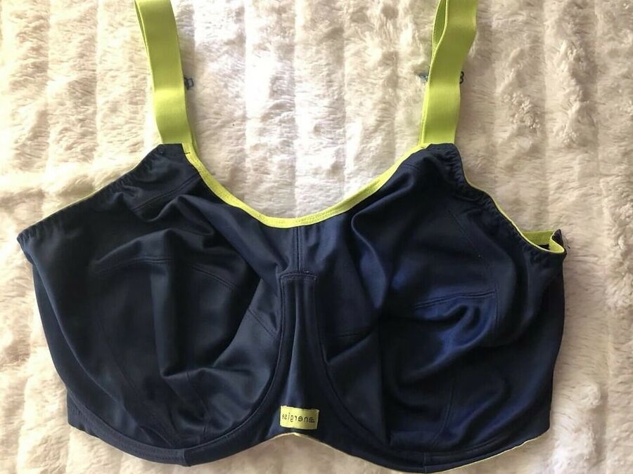 Used sportsbras