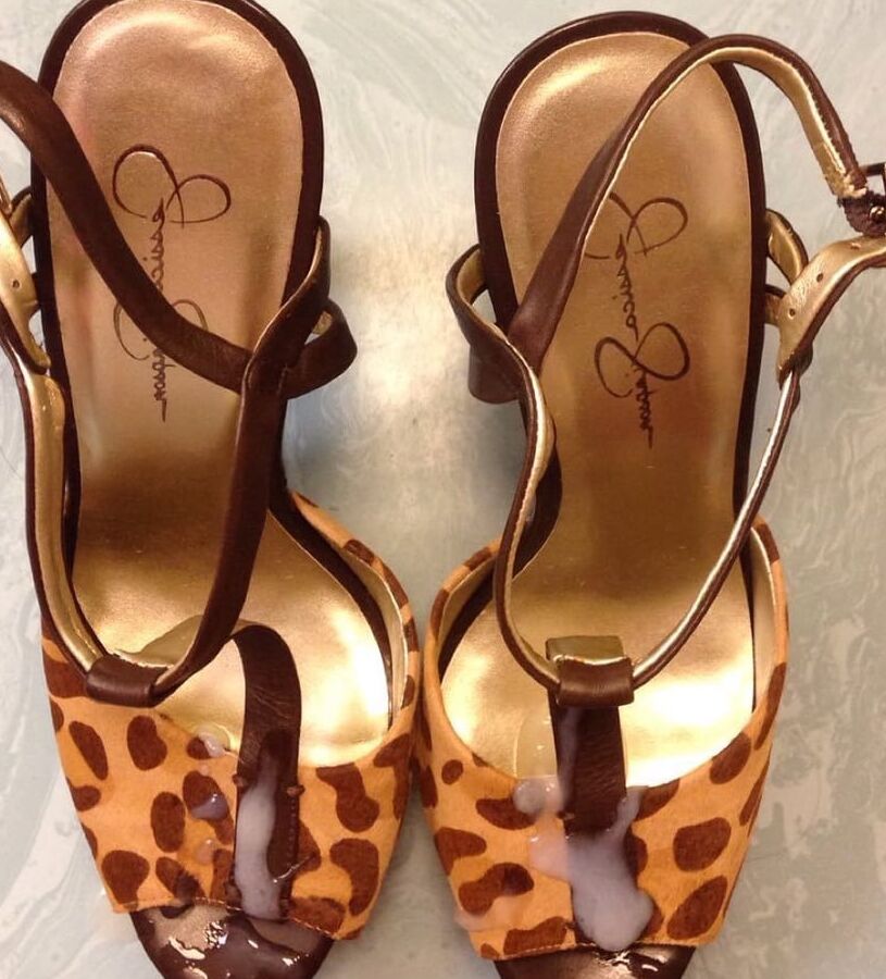 Cummed Highheels from Istagram